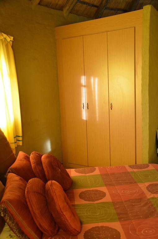 Rietfontein Bama Lodge חדר תמונה