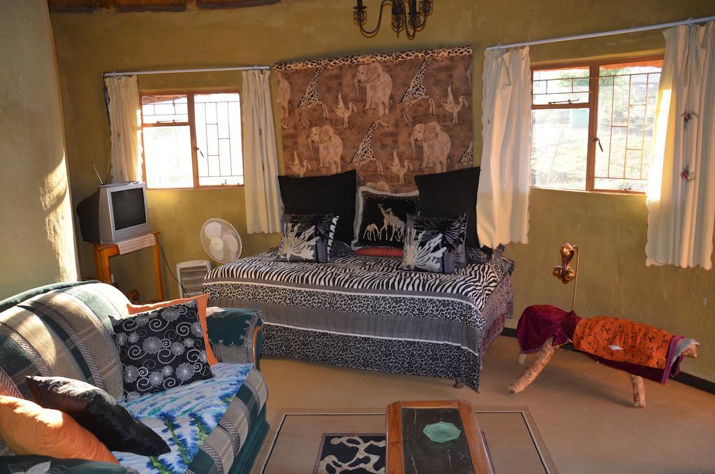 Rietfontein Bama Lodge חדר תמונה