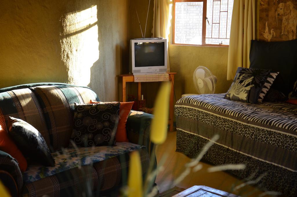 Rietfontein Bama Lodge מראה חיצוני תמונה